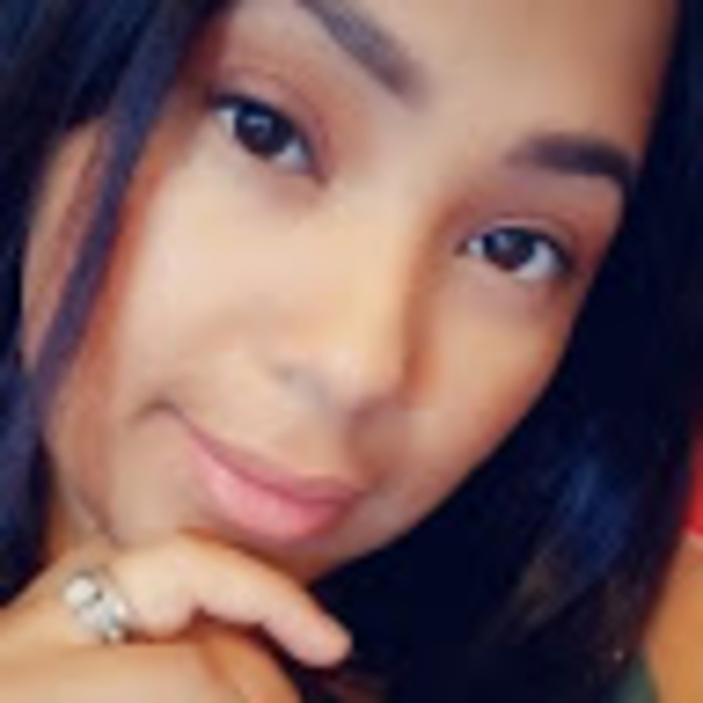 Meet your Posher, Ana
